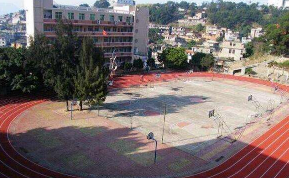 蘭州四城區(qū)初一新生7月23日去對口學(xué)?？窗?>
        </a><em>蘭州四城區(qū)初一新生7月23日去對口學(xué)?？窗?/em></li>
    <li><a  target=