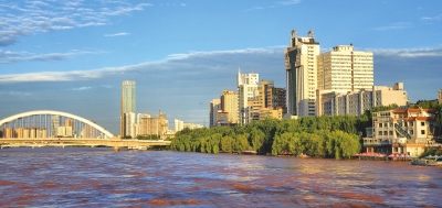 護(hù)好黃河水 保衛(wèi)蘭州藍(lán) 再造金城綠——蘭州市加強(qiáng)黃河流域生態(tài)保護(hù)、推進(jìn)高質(zhì)量發(fā)展綜述