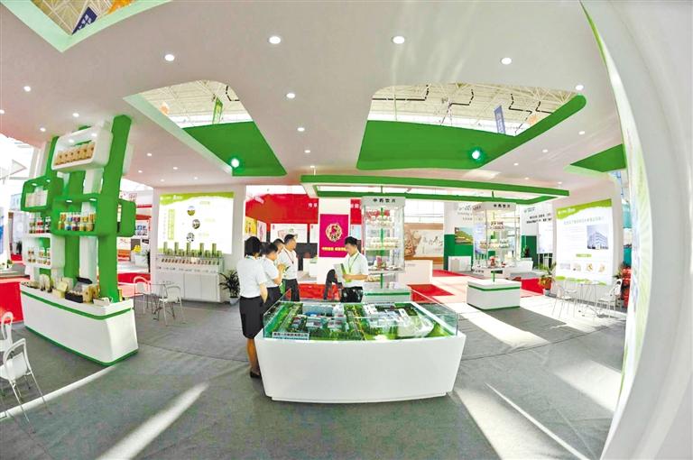 云展示、云推介、云洽談、云簽約 打造永不落幕的網(wǎng)上藥博會