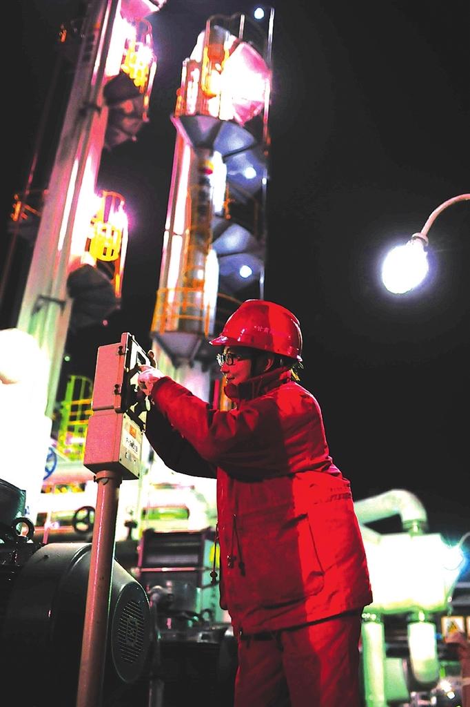 蘭州熱電公司提前開閘送熱鍋爐、管網(wǎng)運行狀況良好