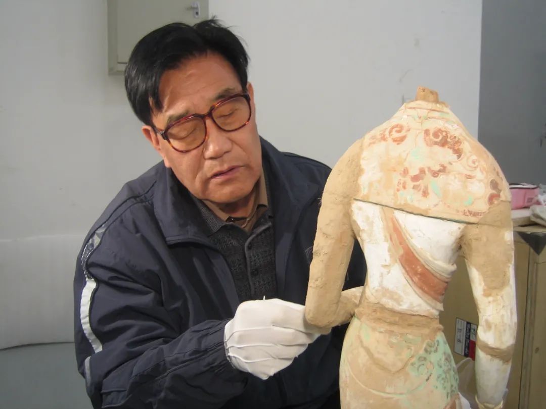 【中央媒體看甘肅】守護(hù)千年敦煌，他只覺(jué)一生太短……