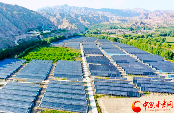 【奮斗百年路 啟航新征程 脫貧攻堅答卷】以村為家，把貧困戶當家人——記全國脫貧攻堅先進個人錢有