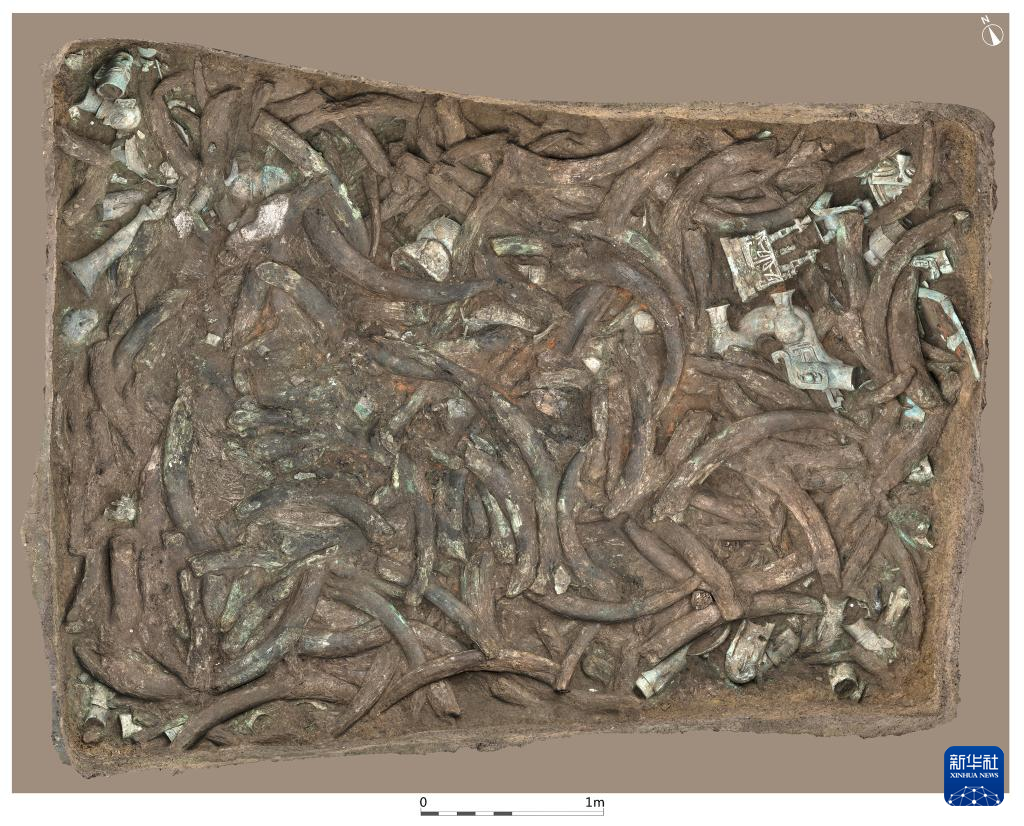 四川廣漢市三星堆商代遺址八號(hào)坑（資料圖）。