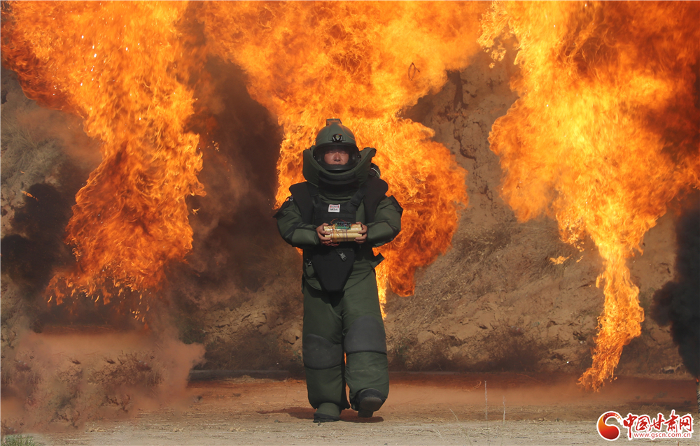 清明特刊·特稿丨清明祭英烈 隴原鑄警魂